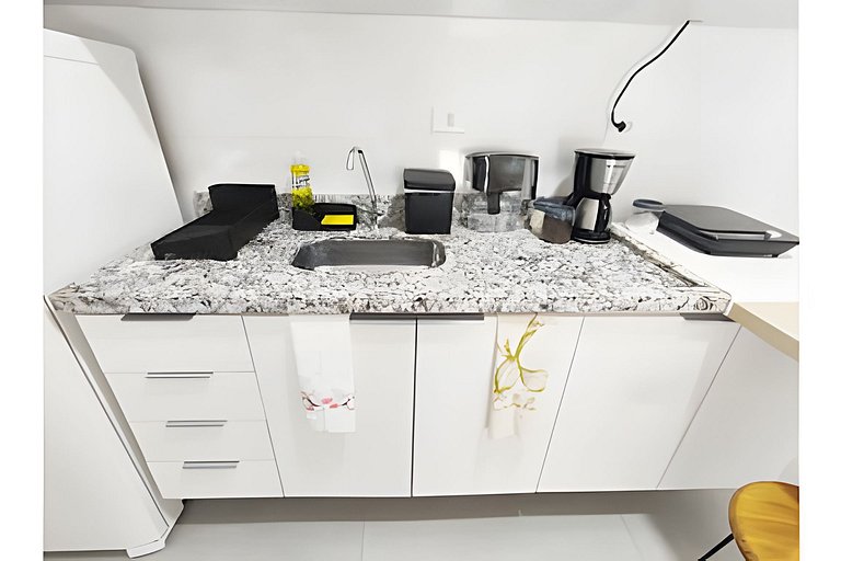 Bela vista, Estudio totalmente mobiliado