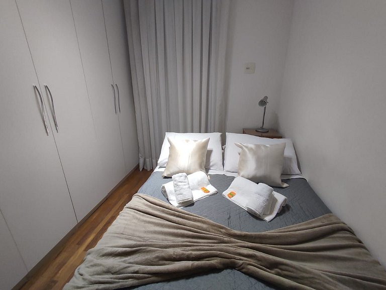 2 quartos e 2 minutos da av. Paulista