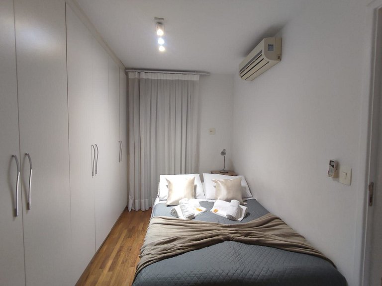 2 quartos e 2 minutos da av. Paulista