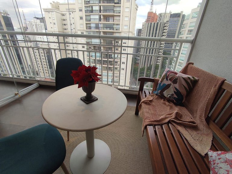 2 quartos e 2 minutos da av. Paulista
